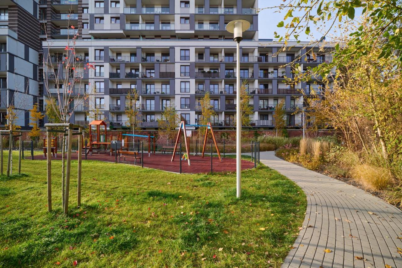 Apartment Wroclaw Krakowska With Balcony And Free Garage By Noclegi Renters エクステリア 写真